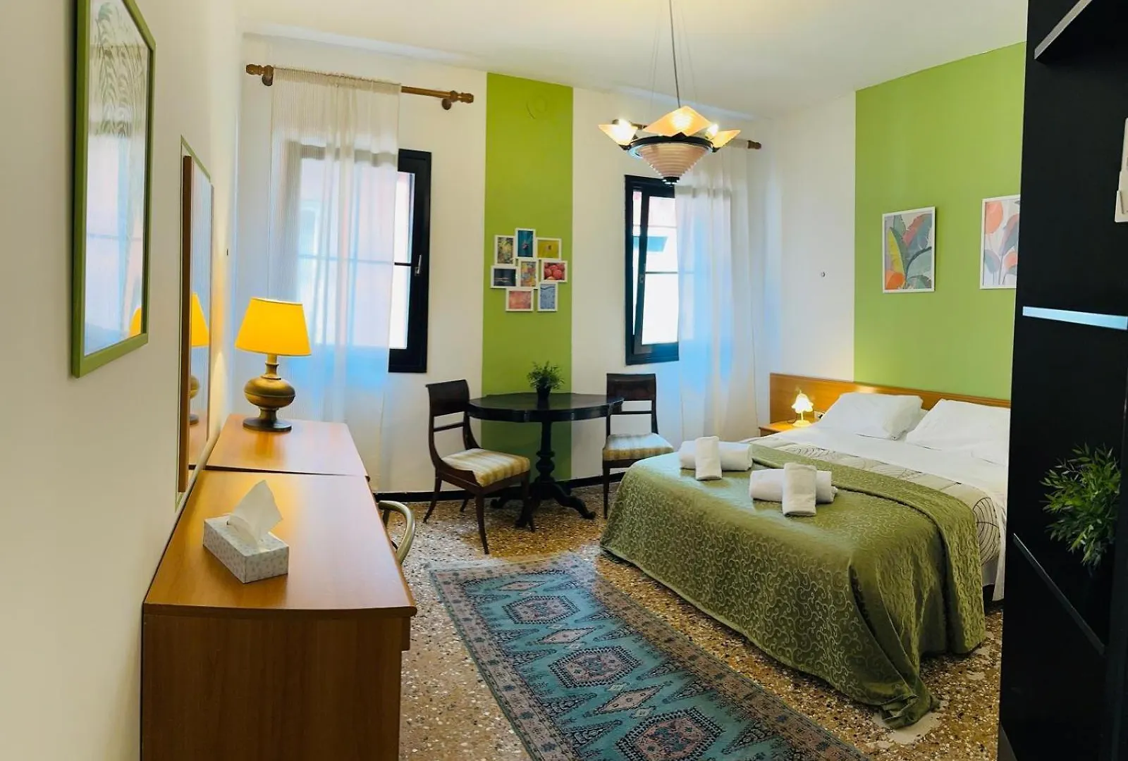Grimaldi Apartments San Marco & Castello Венеция
