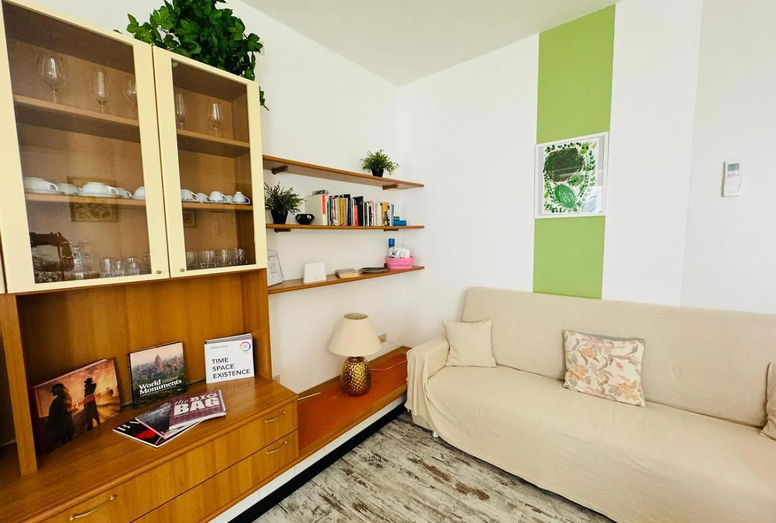 Grimaldi Apartments San Marco & Castello Венеция Италия