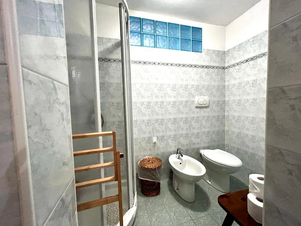 Grimaldi Apartments San Marco & Castello Венеция Италия