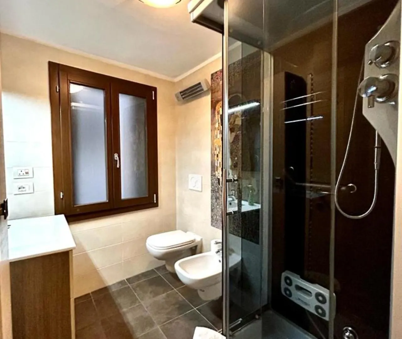 Grimaldi Apartments San Marco & Castello Венеция