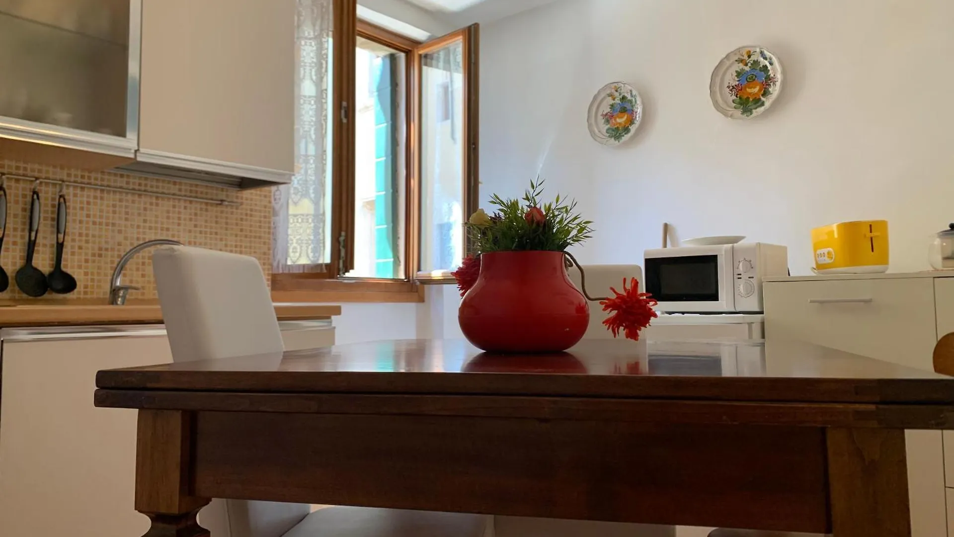 Grimaldi Apartments San Marco & Castello Венеция 0*,  Италия