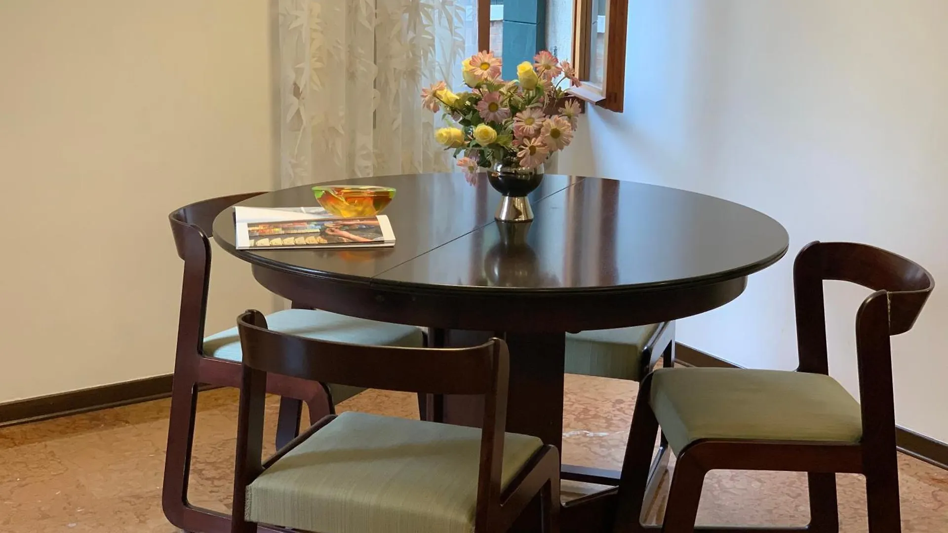 Grimaldi Apartments San Marco & Castello Венеция